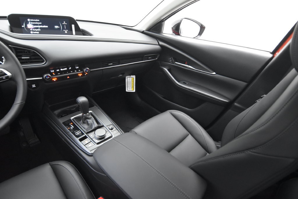 New 2026 MAZDA CX-30 AWD 2.5 S w/ Select Sport Pkg image 28