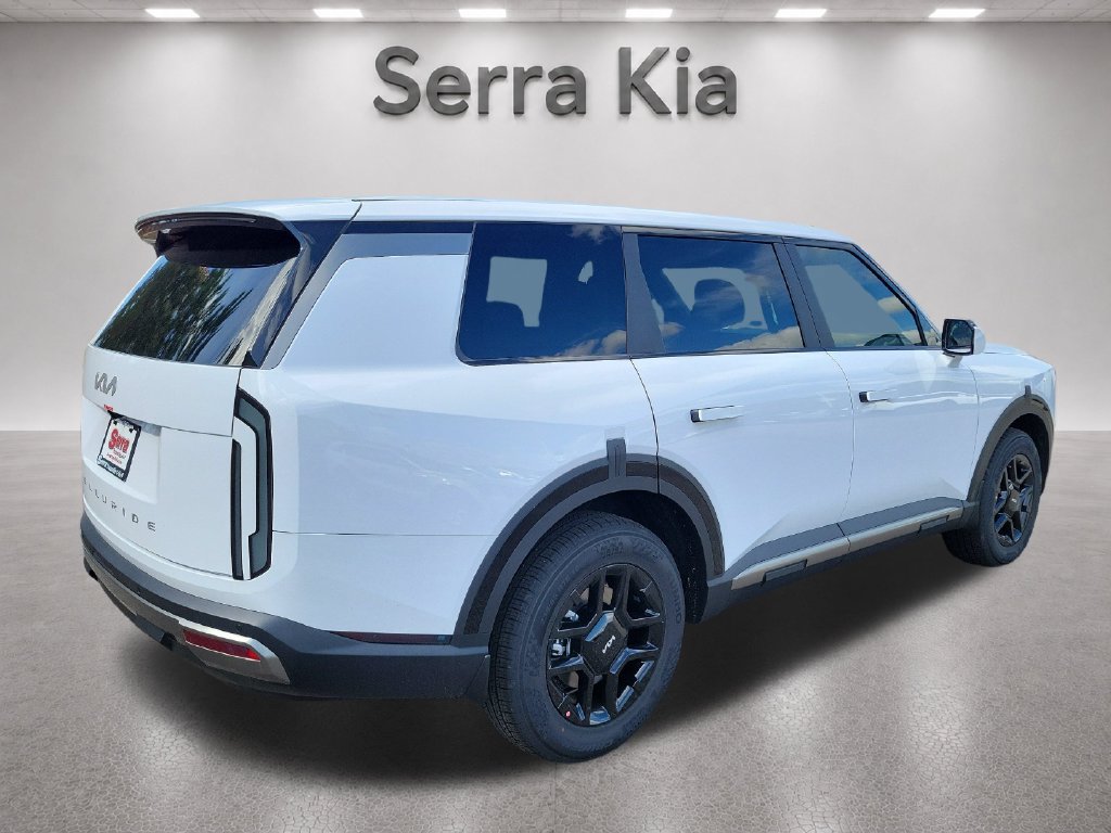 New 2027 Kia Telluride LX w/ Towing Package FWD image 6