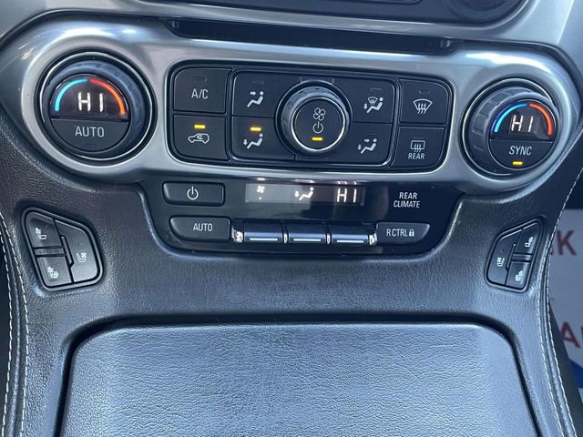 Used 2020 Chevrolet Suburban Premier AWD/4WD image 30