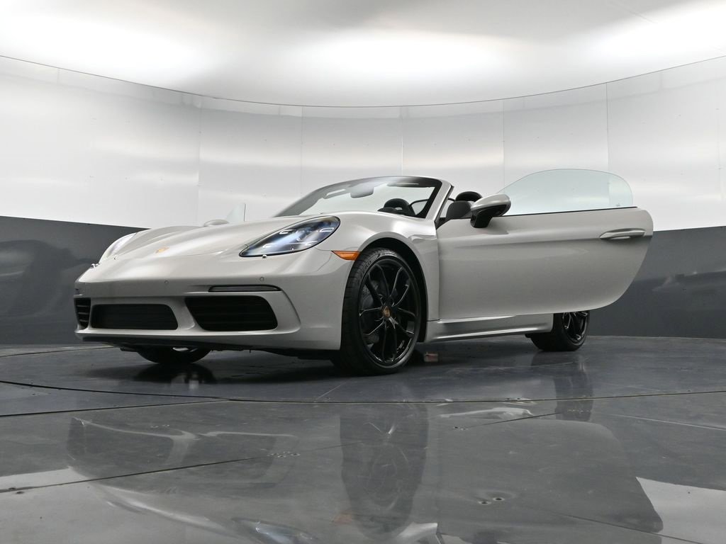 New 2025 Porsche 718 Boxster image 39