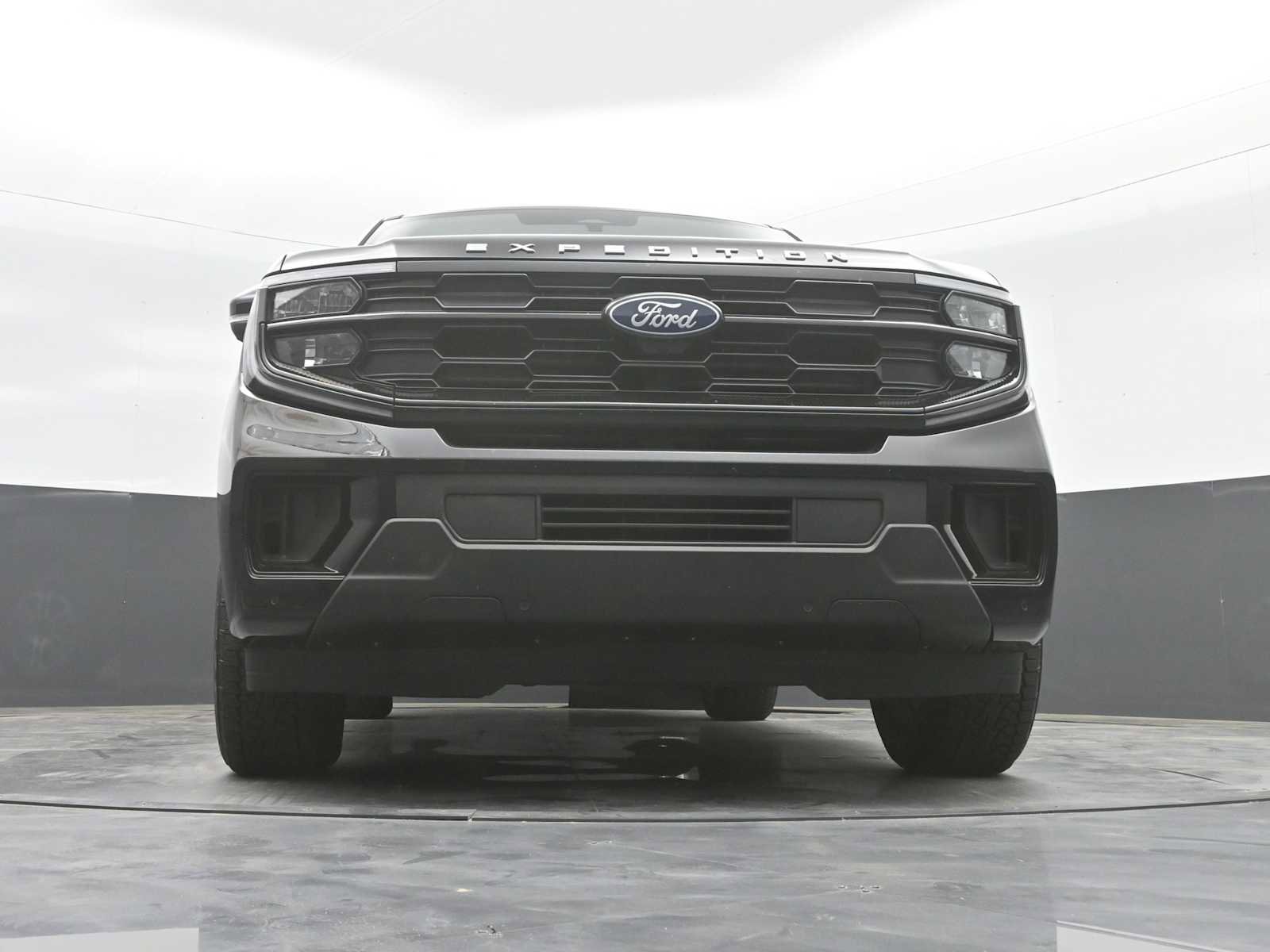 Used 2025 Ford Expedition Active AWD/4WD image 21