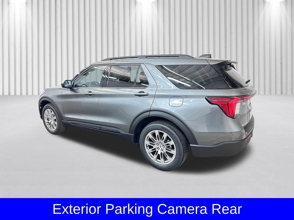 Used 2026 Ford Explorer Active w/ Active Comfort Package AWD/4WD image 9