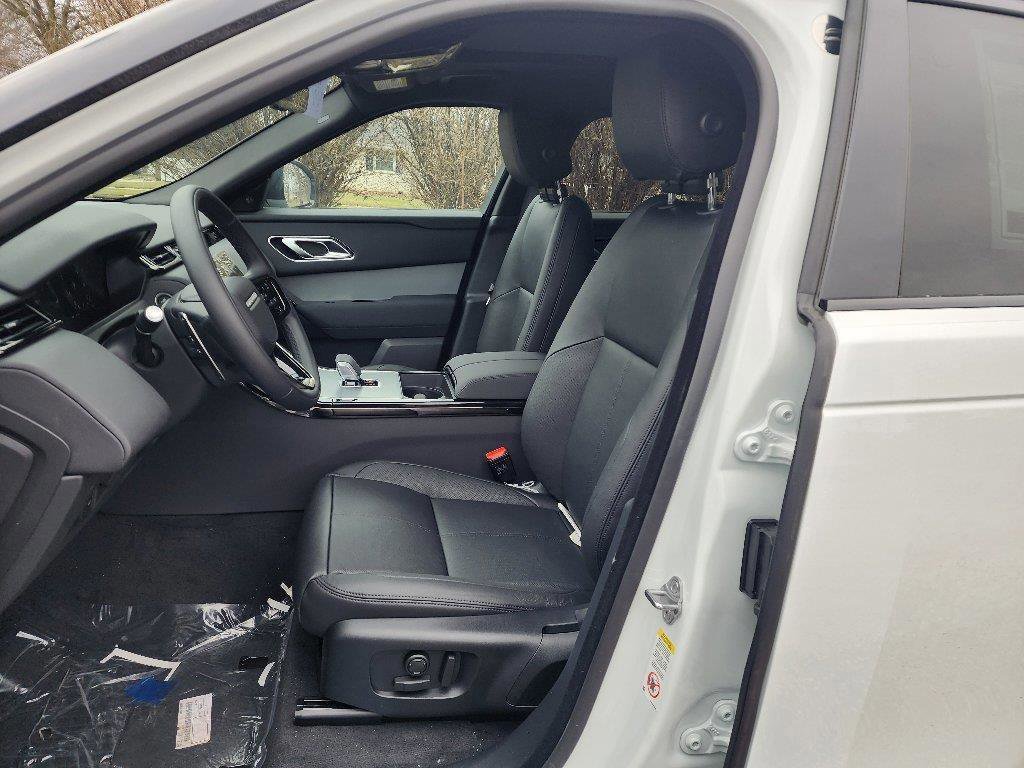 Certified 2025 Land Rover Range Rover Velar S image 3