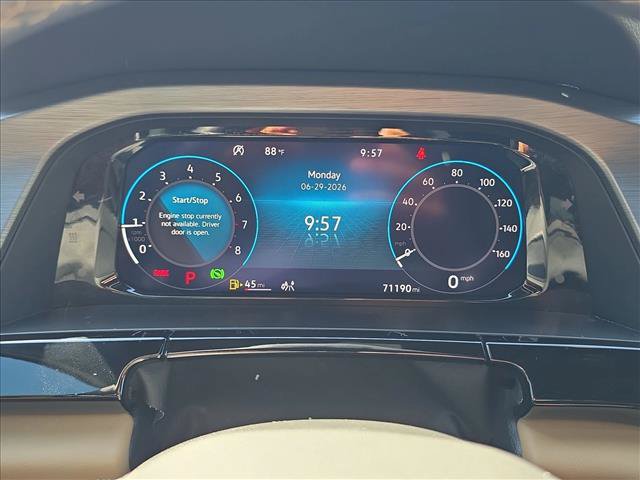 Used 2024 Volkswagen Atlas Cross Sport SE w/ Panoramic Sunroof Package FWD image 12