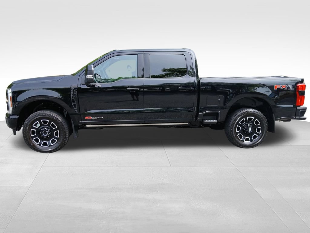 Used 2025 Ford F350 Platinum AWD/4WD image 5