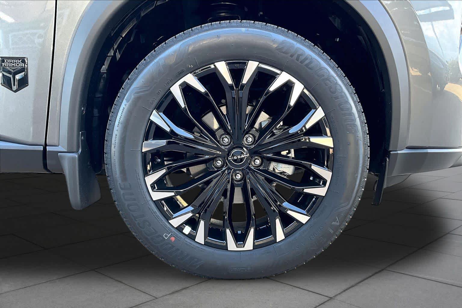 New 2027 Nissan Rogue Dark Armor FWD image 12