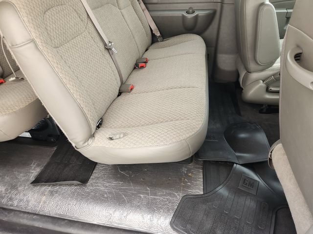 Used 2025 Chevrolet Express 3500 LT w/ LT Preferred Equipment Group RWD image 32