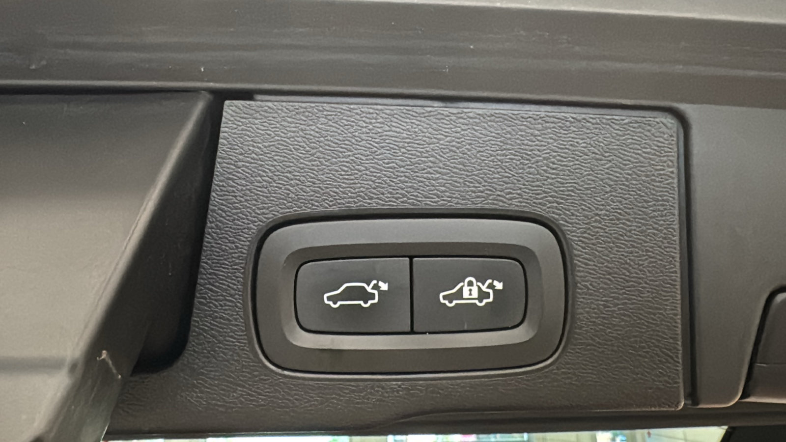 Used 2019 Volvo XC60 T5 Inscription w/ Protection Package Premier AWD/4WD image 30