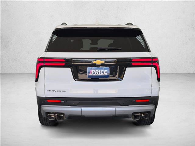 Used 2024 Chevrolet Traverse LT FWD image 7