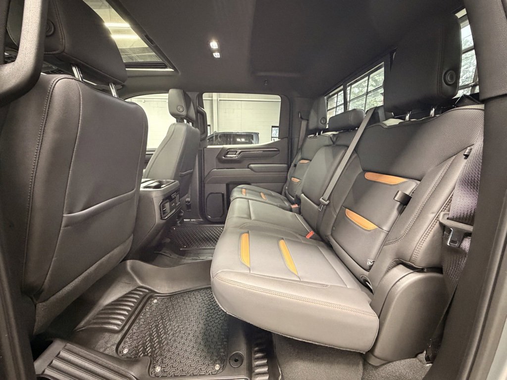 Used 2025 GMC Sierra 1500 AT4 w/ AT4 Premium Package image 21