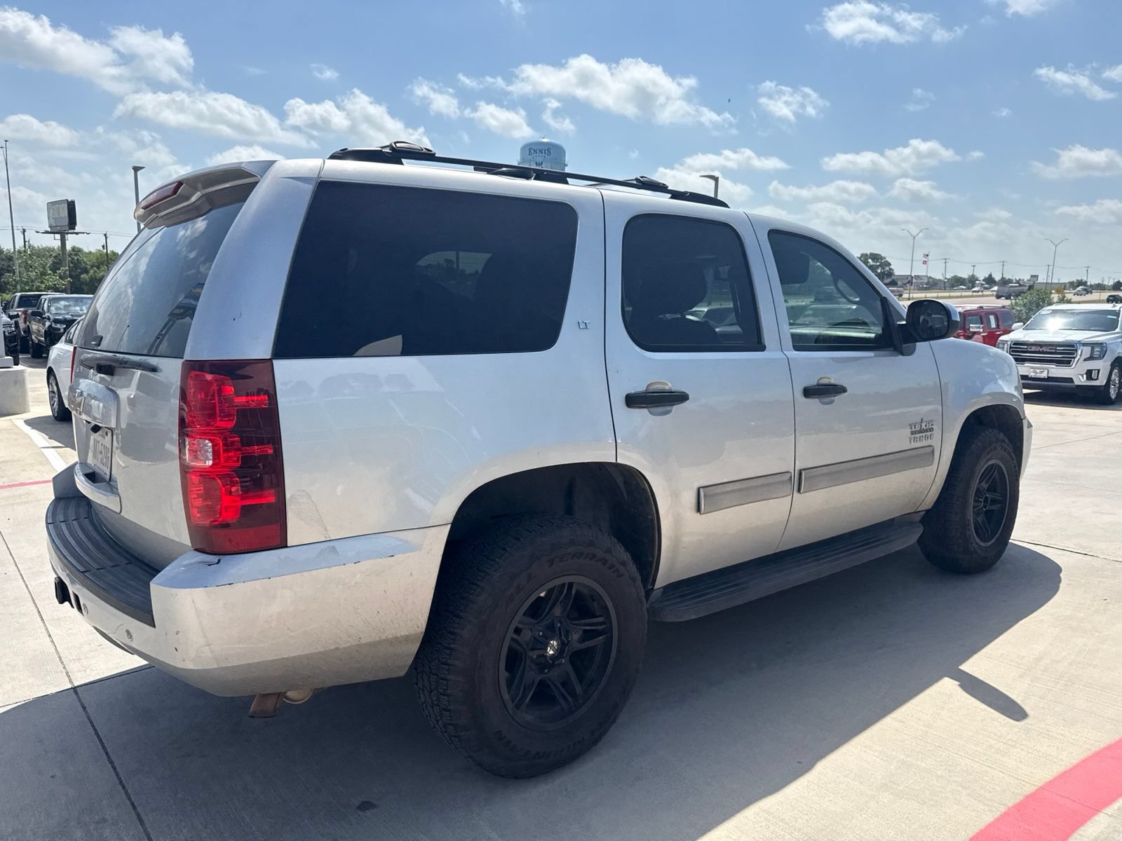 Used 2011 Chevrolet Tahoe LT w/ Texas Edition AWD/4WD image 4
