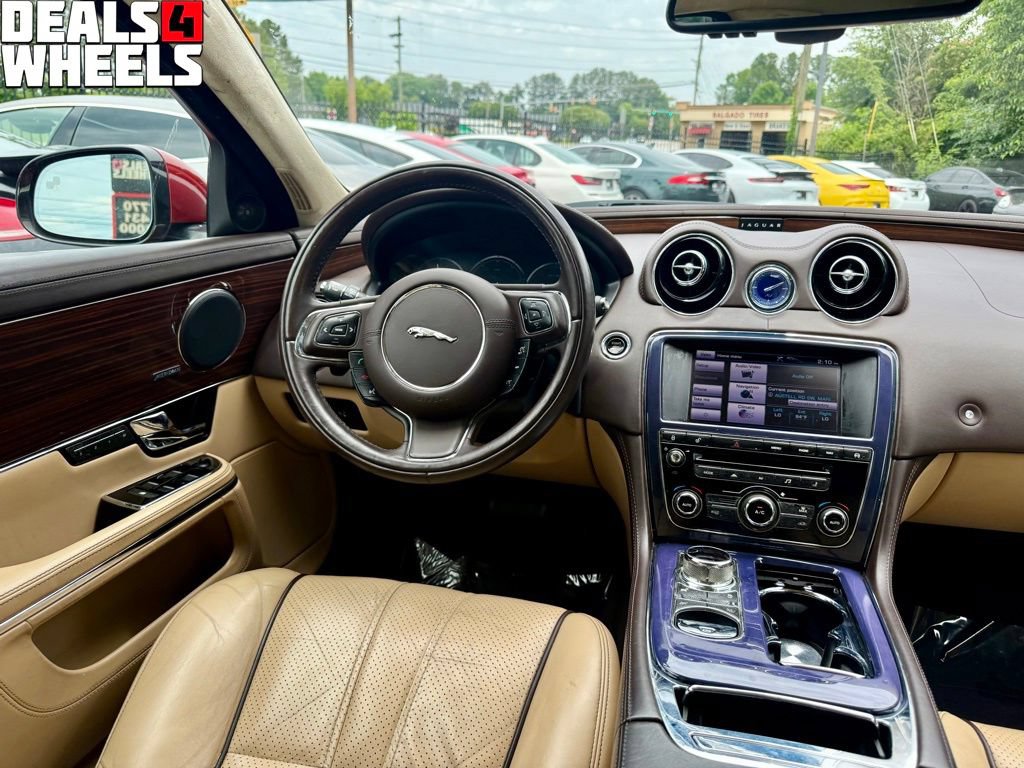 Used 2013 Jaguar XJ L Portfolio AWD/4WD image 16