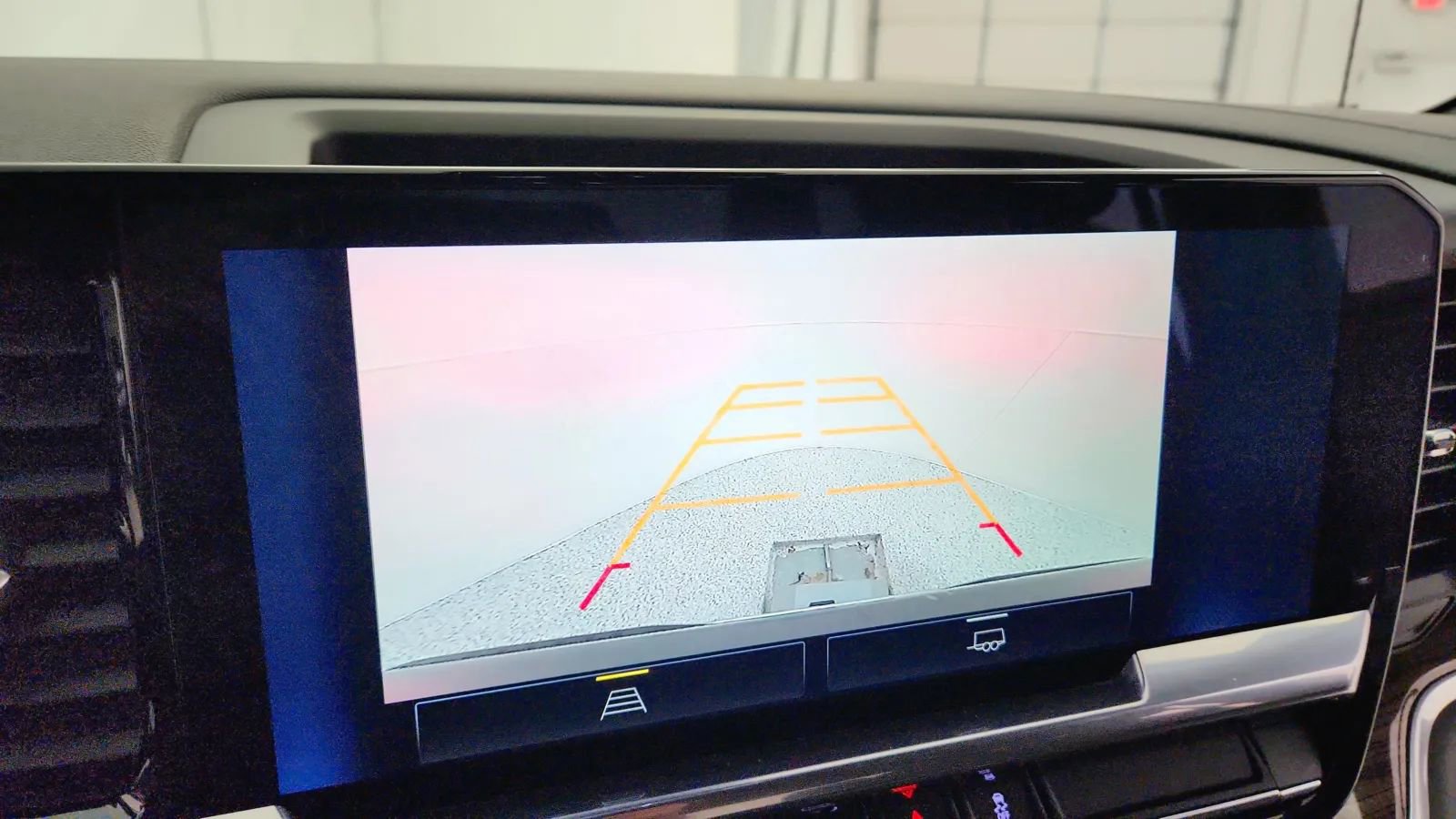 Used 2022 Chevrolet Silverado 1500 LT image 29