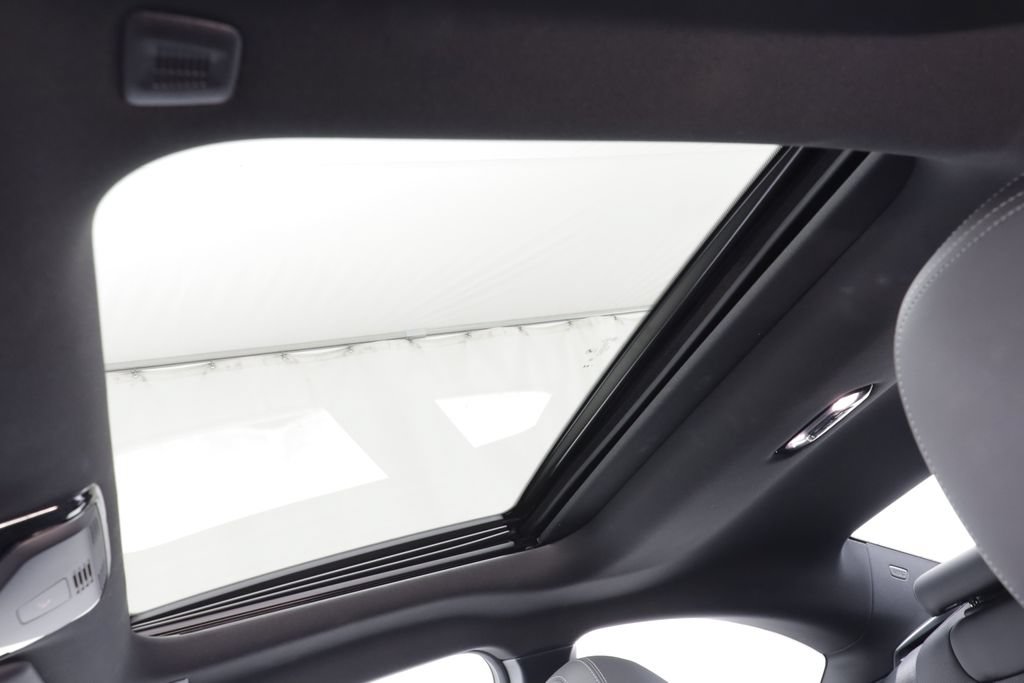 Used 2026 BMW M240i xDrive Coupe AWD/4WD image 14