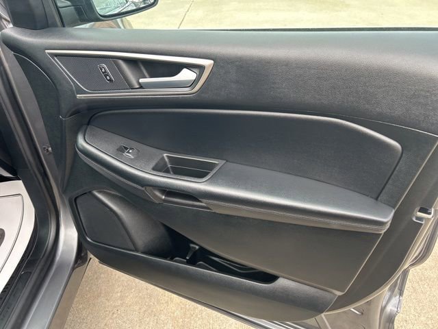 Used 2023 Ford Edge SEL AWD/4WD image 14