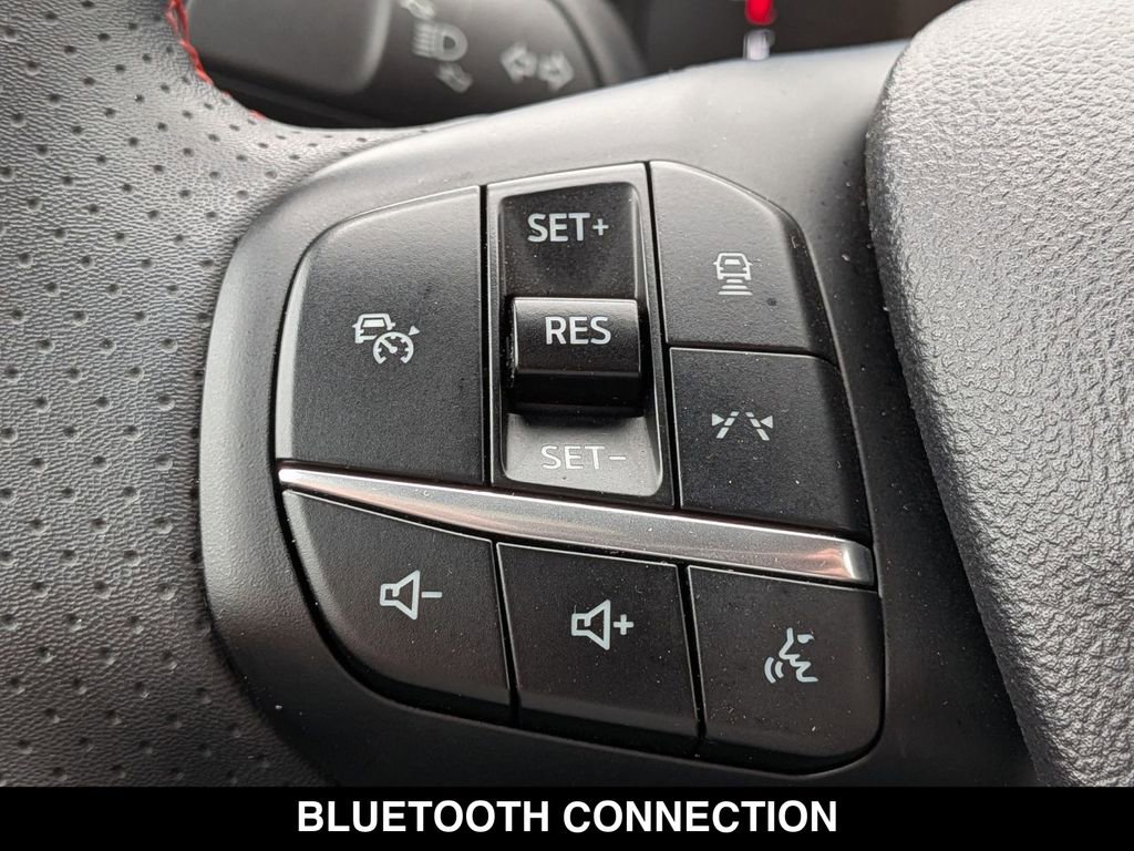 Used 2023 Ford Escape ST-Line w/ Tech Pack #1 FWD image 6