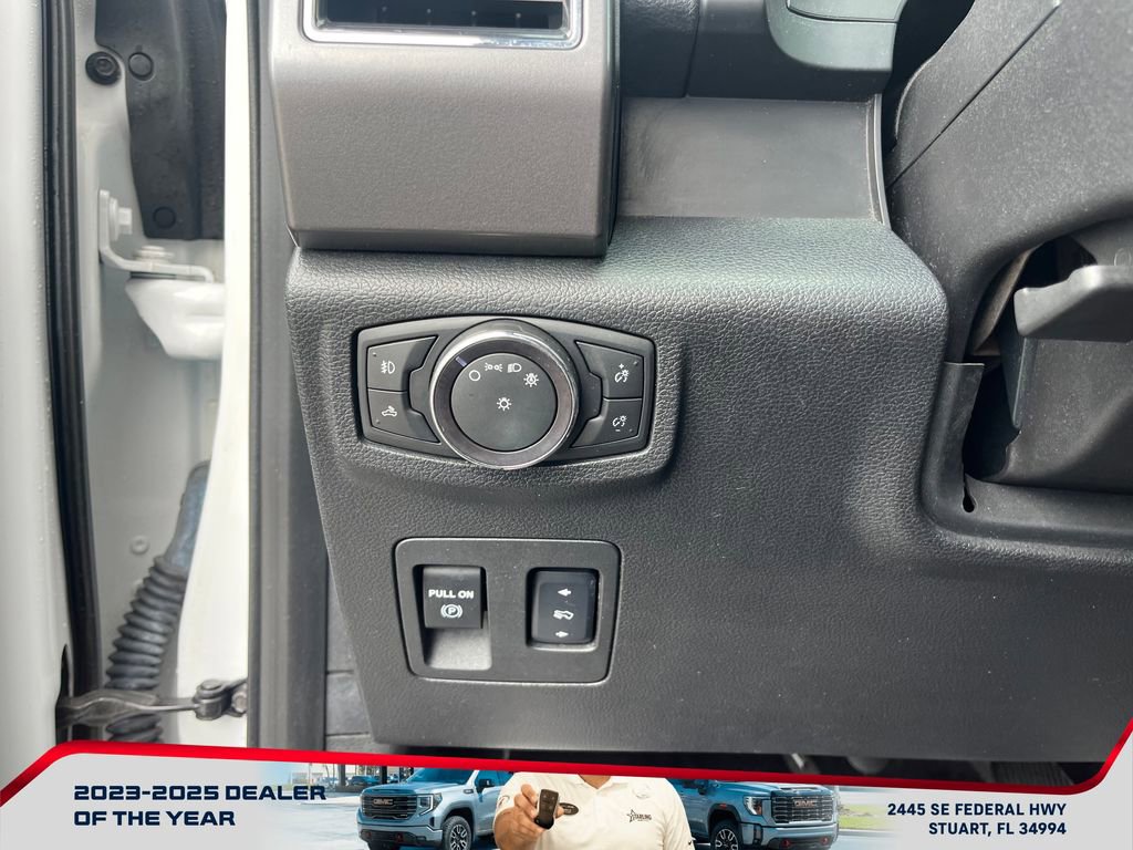 Used 2017 Ford F150 XLT w/ Equipment Group 302A Luxury image 25