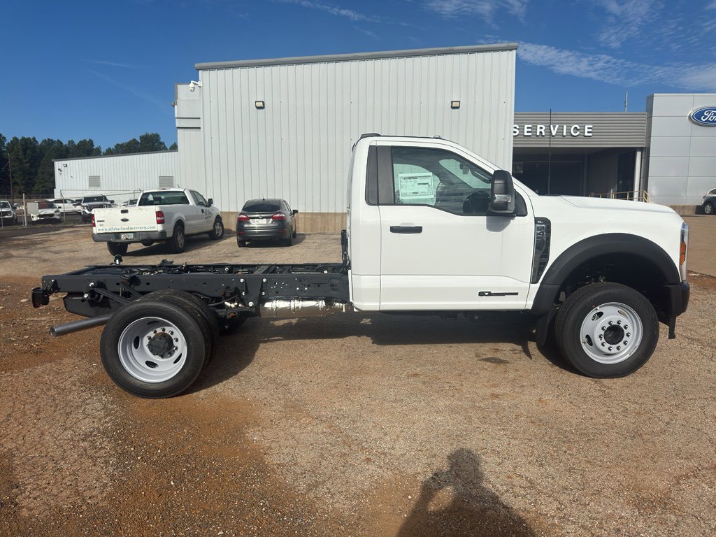 New 2026 Ford F450 XL w/ Ambulance Prep Package image 9
