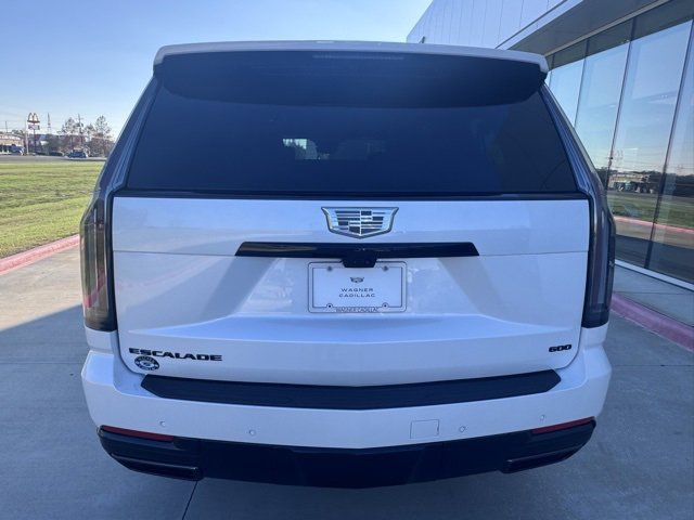 Used 2025 Cadillac Escalade ESV Sport w/ LPO, ONYX Package image 4