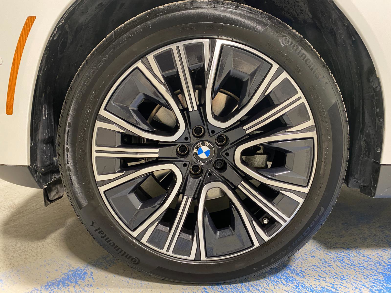 Certified 2025 BMW X3 xDrive30i w/ Convenience Package image 17