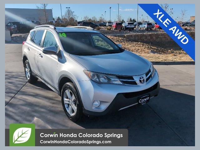 Used 2014 Toyota RAV4 XLE image 1