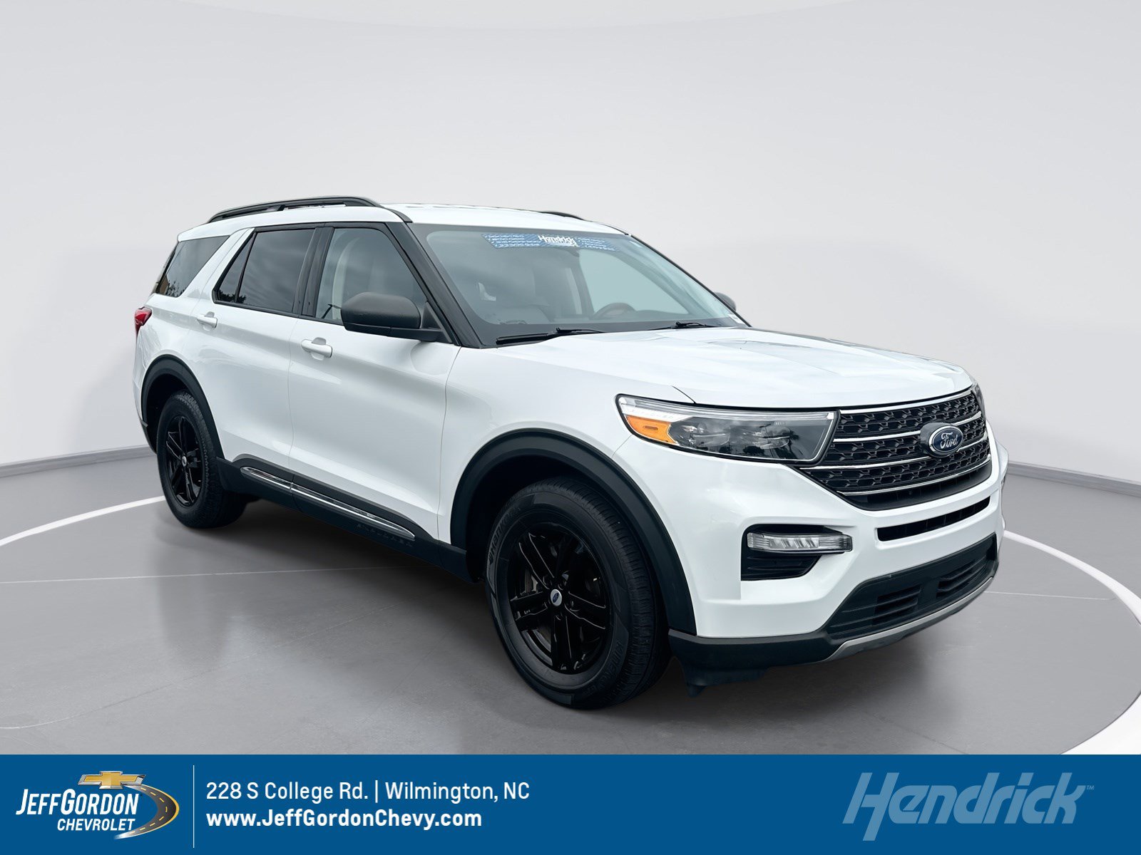 Used 2024 Ford Explorer XLT w/ Equipment Group 202A