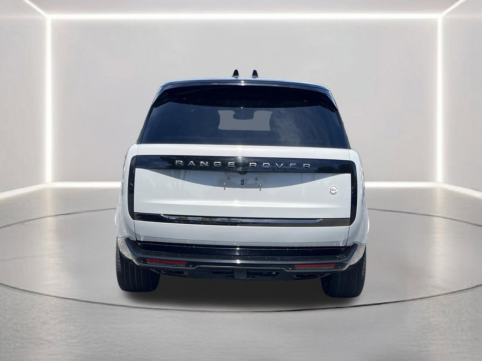 Used 2023 Land Rover Range Rover SV AWD/4WD image 23