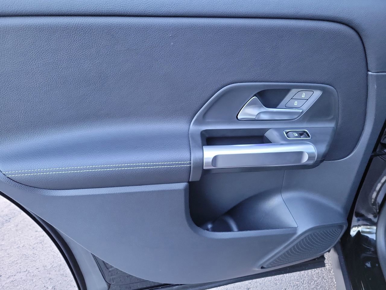 Certified 2022 Mercedes-Benz GLB 250 image 10