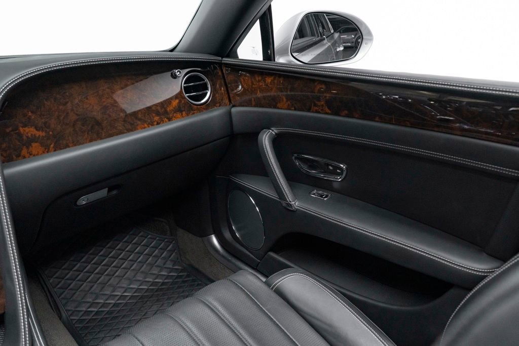 Used 2014 Bentley Flying Spur W12 AWD/4WD image 47