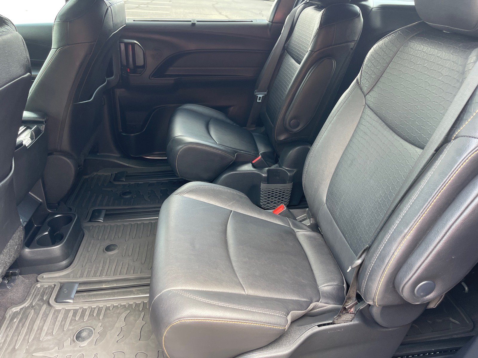 Used 2025 Toyota Sienna XLE Woodland Edition AWD/4WD image 12