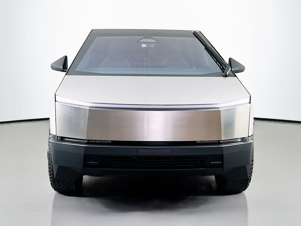 Used 2024 Tesla Cybertruck AWD Crew Cab image 2