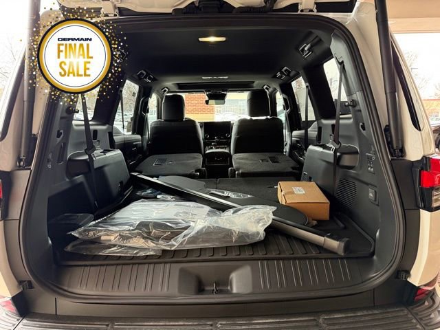 New 2025 Lexus GX 550 image 9