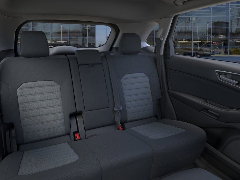 New 2024 Ford Edge SE image 11