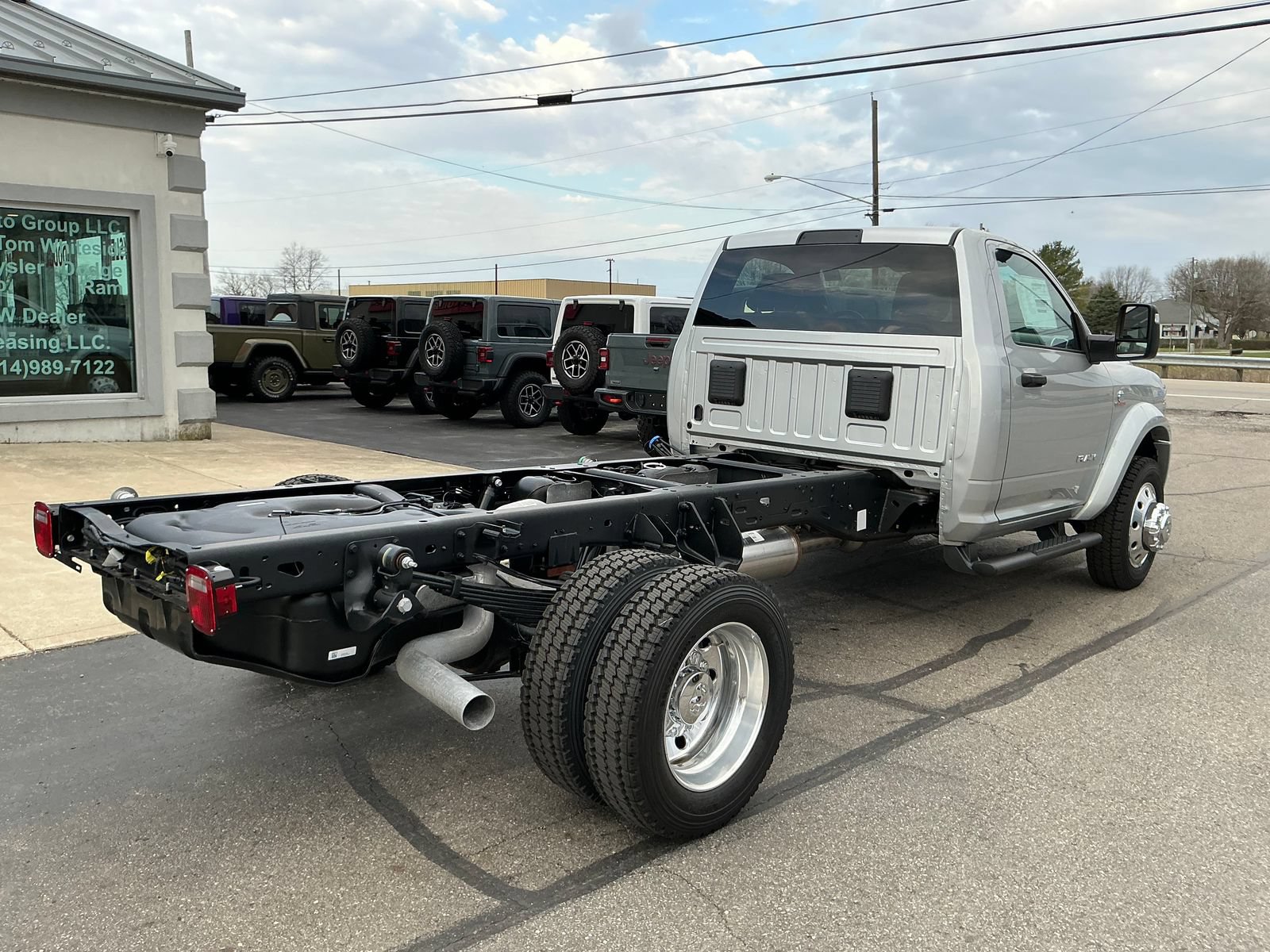 New 2026 RAM 5500 4x4 Regular Cab image 10