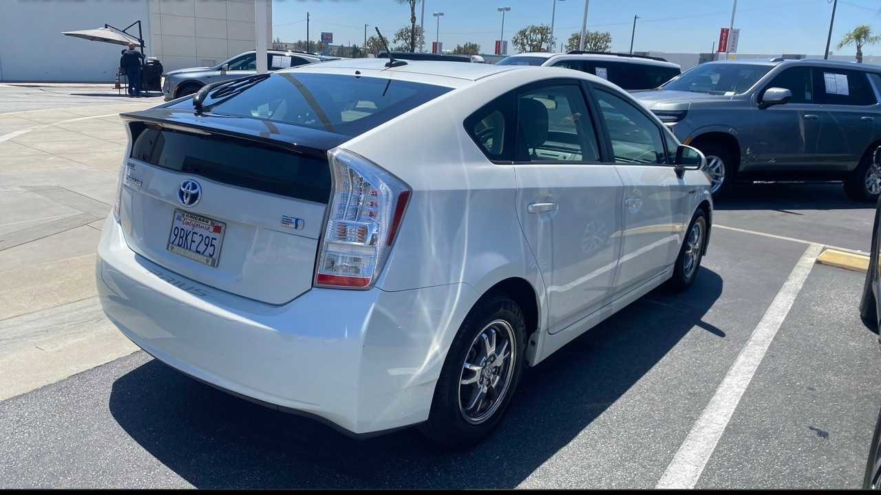 Used 2011 Toyota Prius Two FWD image 3