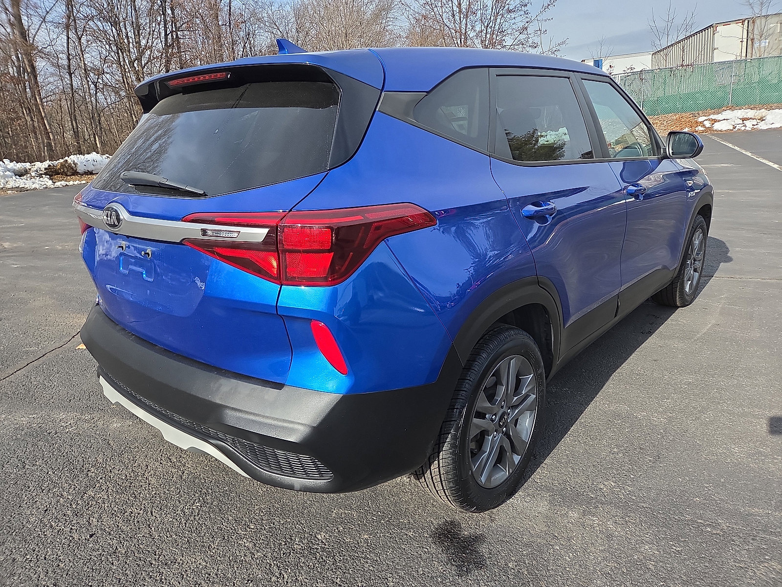 Used 2021 Kia Seltos LX image 3