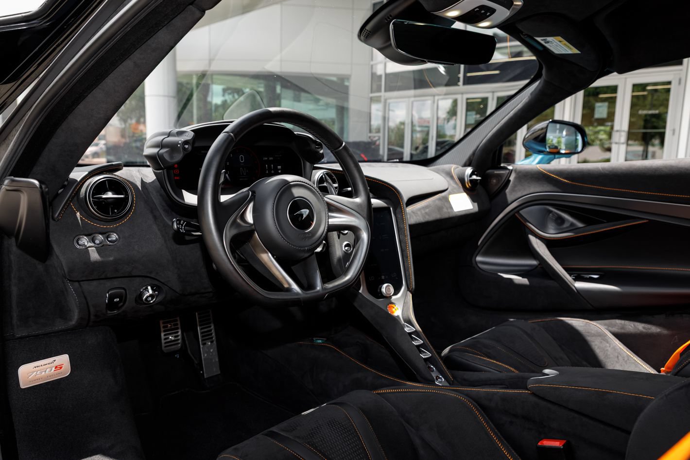 Used 2025 McLaren 750S RWD image 59
