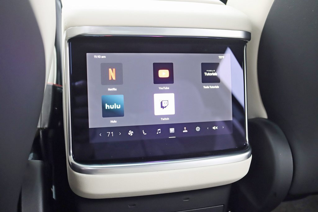 Used 2022 Tesla Model X image 26