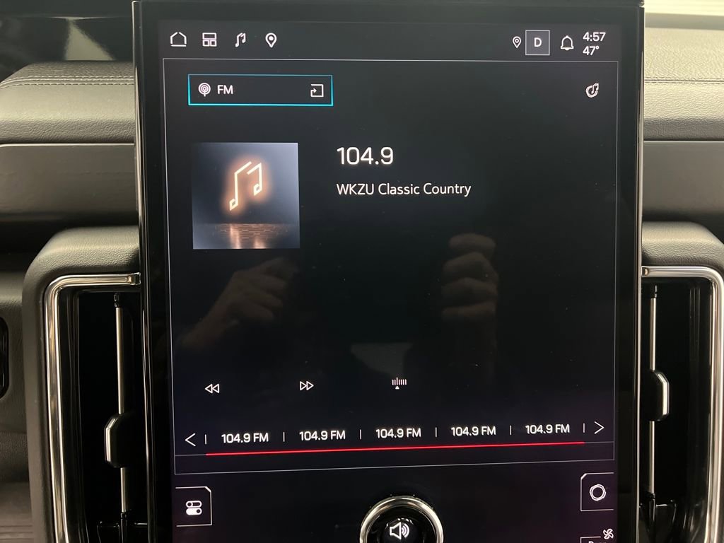 Used 2025 GMC Yukon Denali image 59