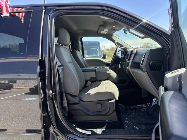 Used 2015 Ford F150 XLT image 11
