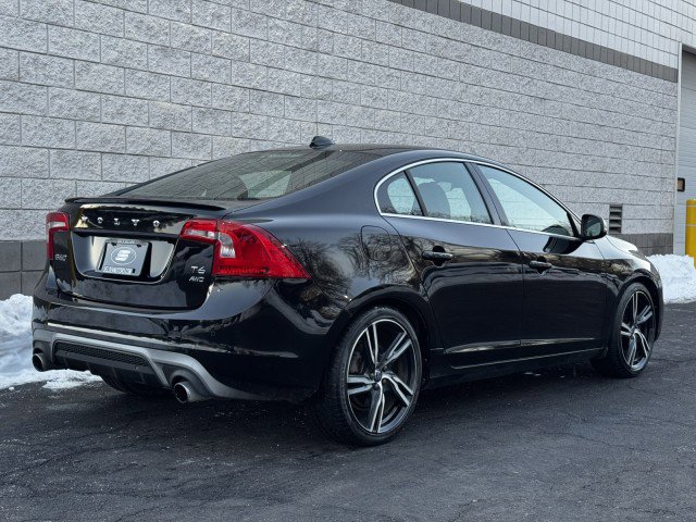 Used 2017 Volvo S60 T6 R-Design Platinum w/ Climate Package image 3