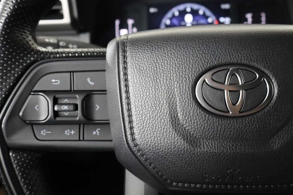 Used 2026 Toyota Tacoma SR w/ SR Upgrade Package RWD image 8