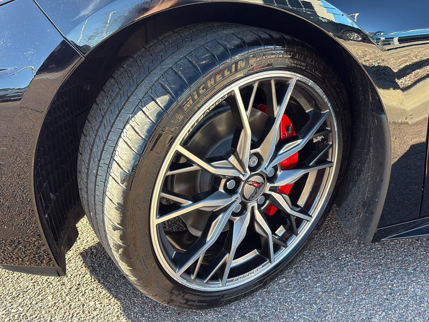 Used 2024 Chevrolet Corvette 2LT w/ Battery Protection Package image 5