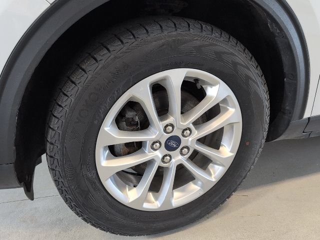 Certified 2022 Ford Escape SE AWD/4WD image 9