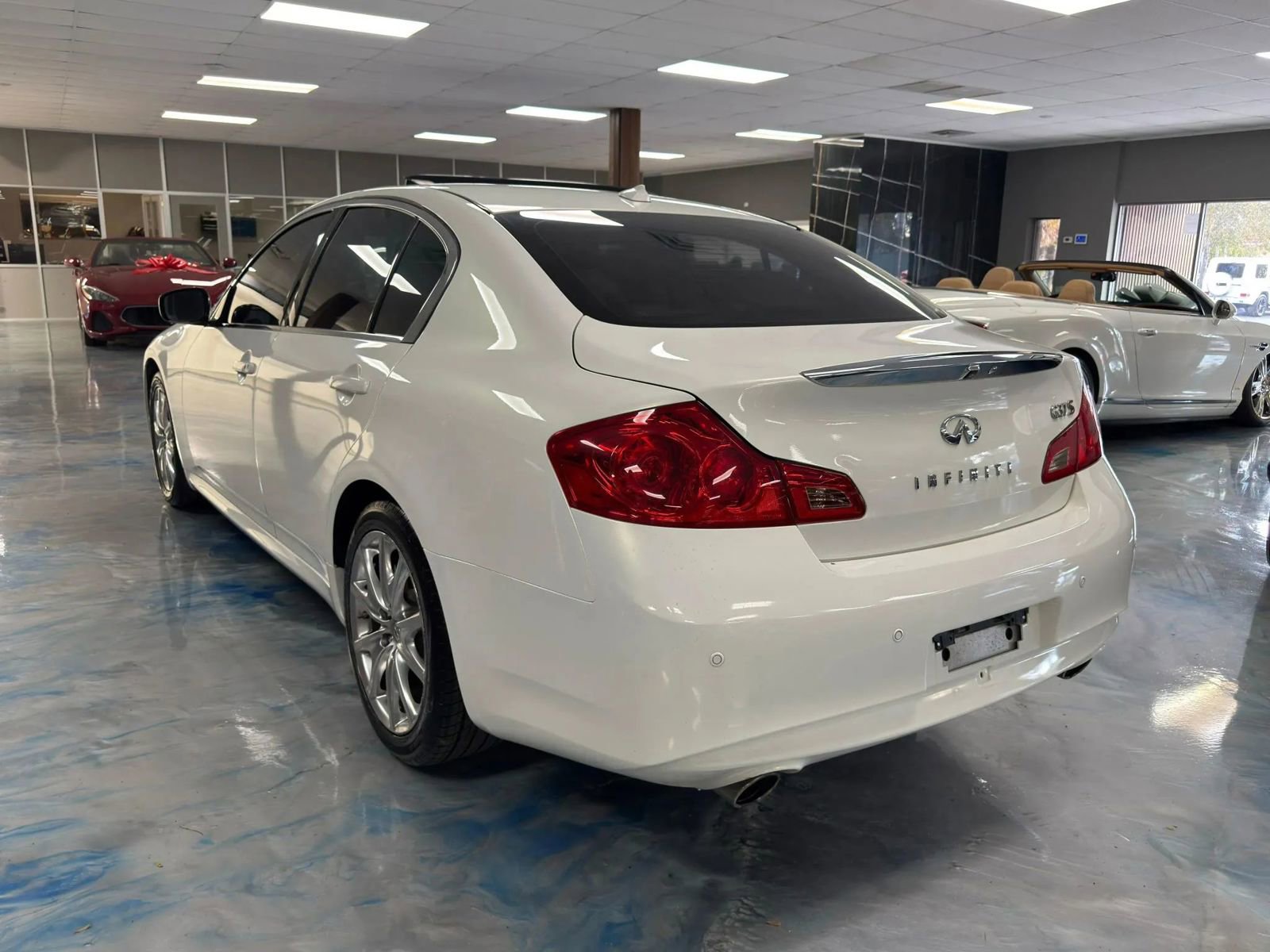 Used 2011 INFINITI G37 Journey w/ Sport Pkg - RWD image 29