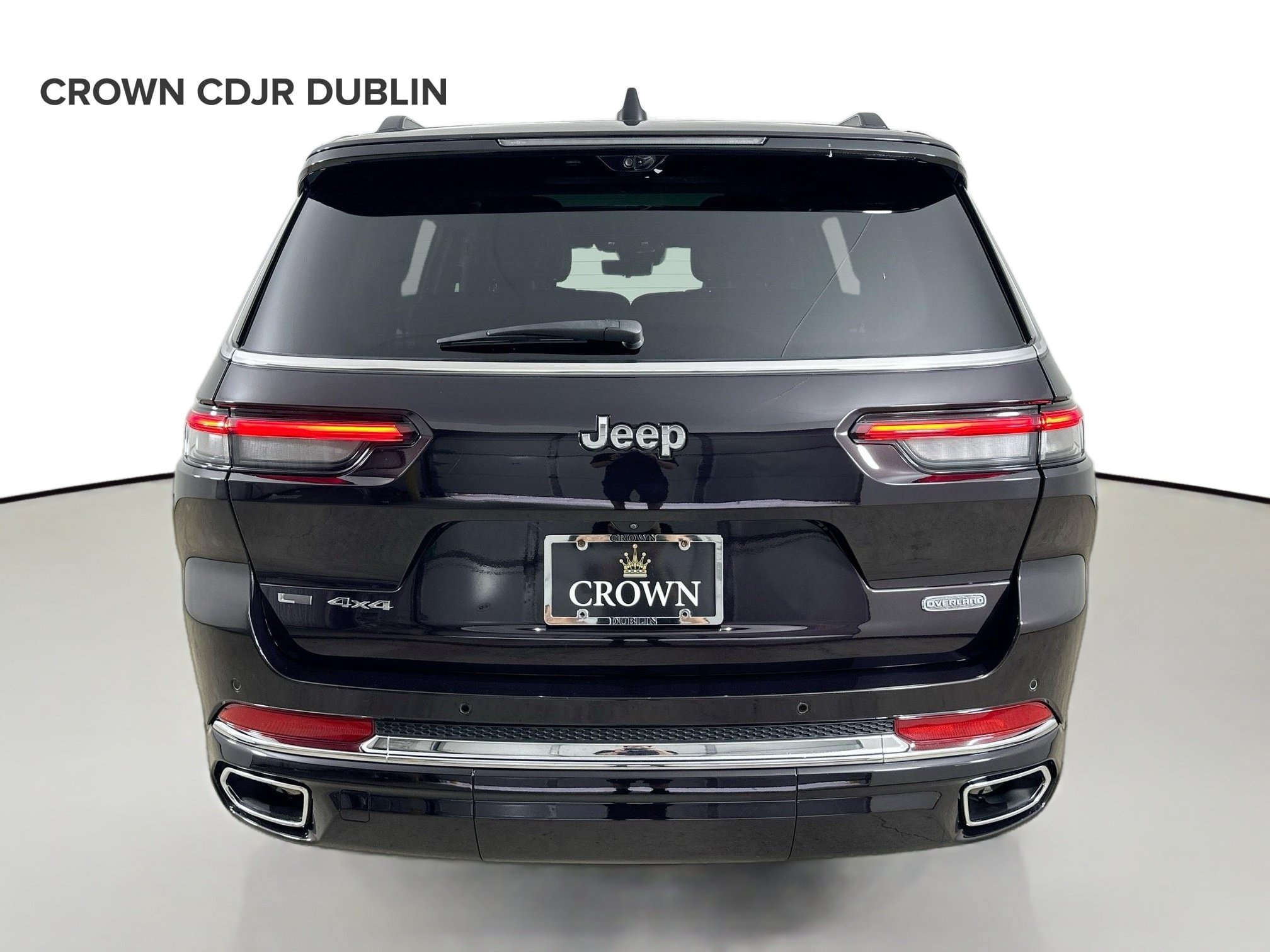 Used 2023 Jeep Grand Cherokee L Overland w/ Luxury Tech Group IV AWD/4WD image 7