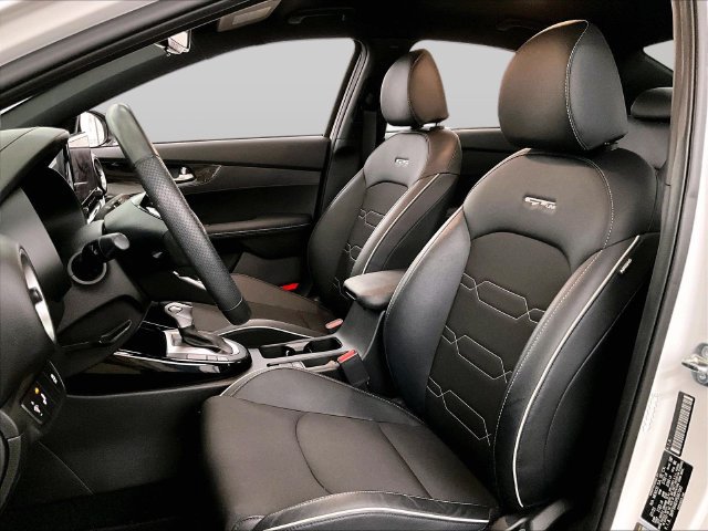 Used 2023 Kia Forte GT-Line w/ GT-Line Technology Package FWD image 24