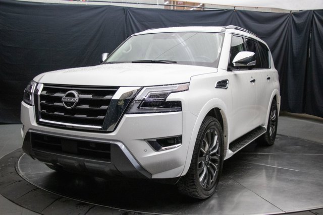 Used 2024 Nissan Armada Platinum w/ Captain's Chairs Package image 6