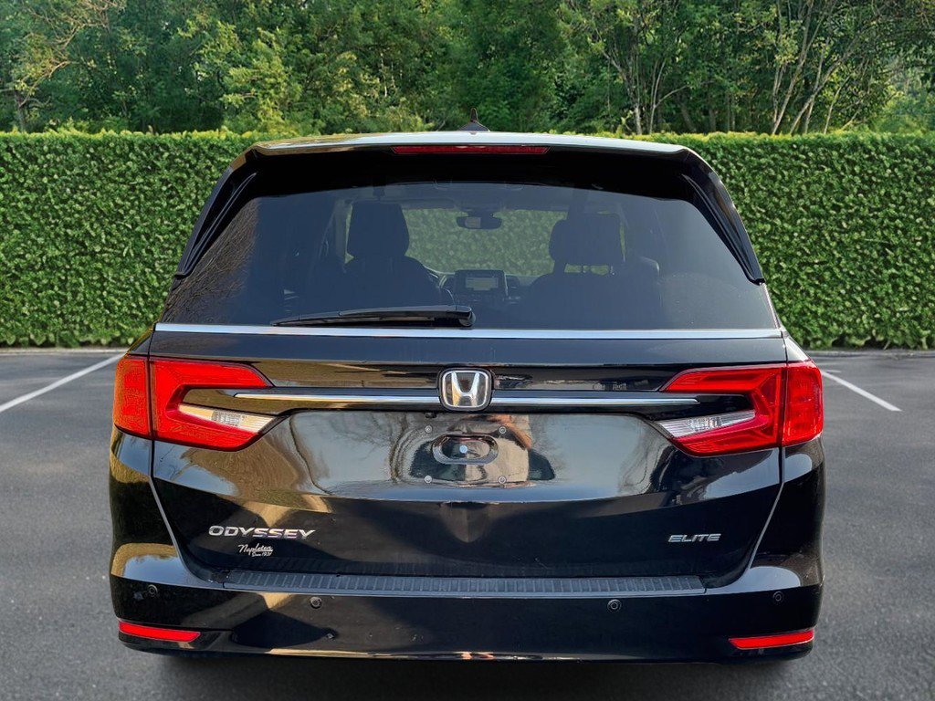 Used 2022 Honda Odyssey Elite image 8