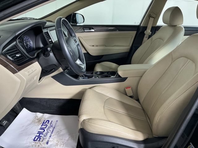 Used 2018 Hyundai Sonata Limited FWD image 15